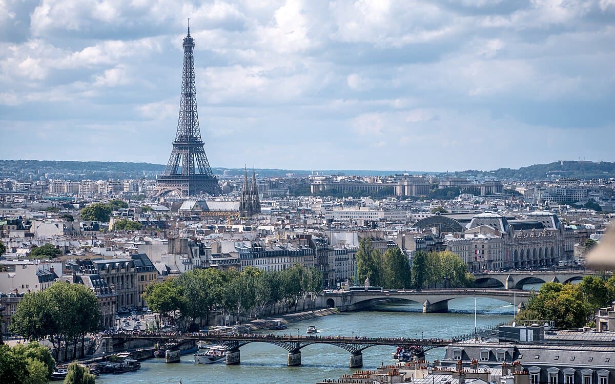 Paris, França